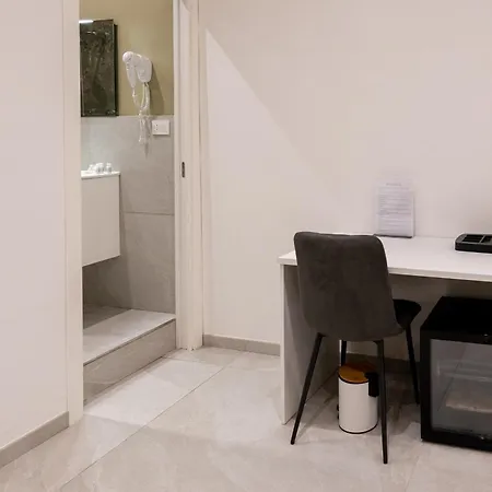 Apartment Gaudioso Center Neapel