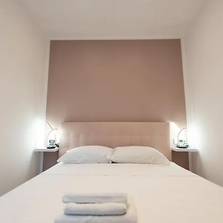 Gaudioso Center * Neapel