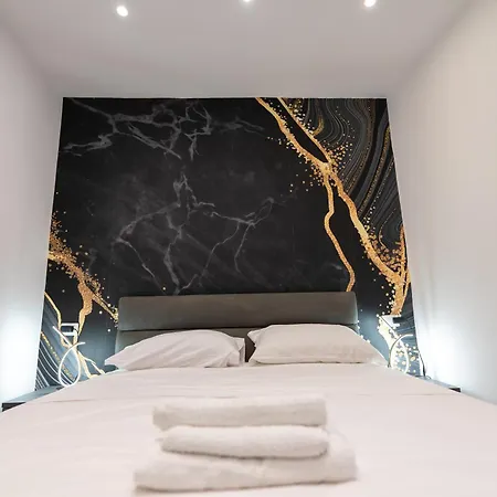 Gaudioso Center Apartment *