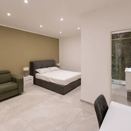 Apartment Gaudioso Center Neapel