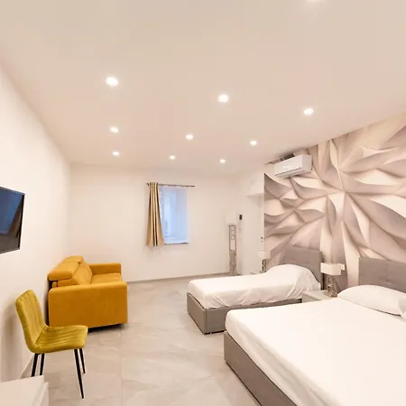 Apartment Gaudioso Center *